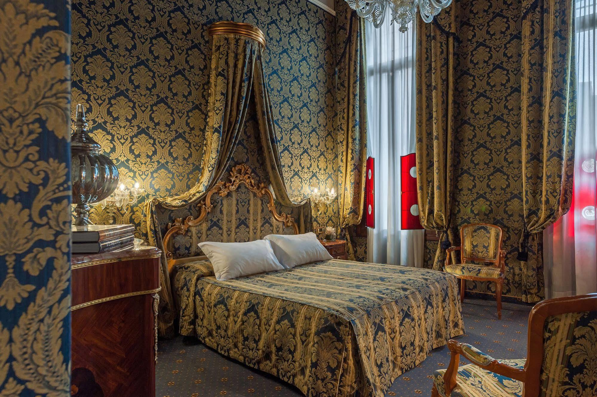 Al Ponte Antico Hotell Venedig Exteriör bild