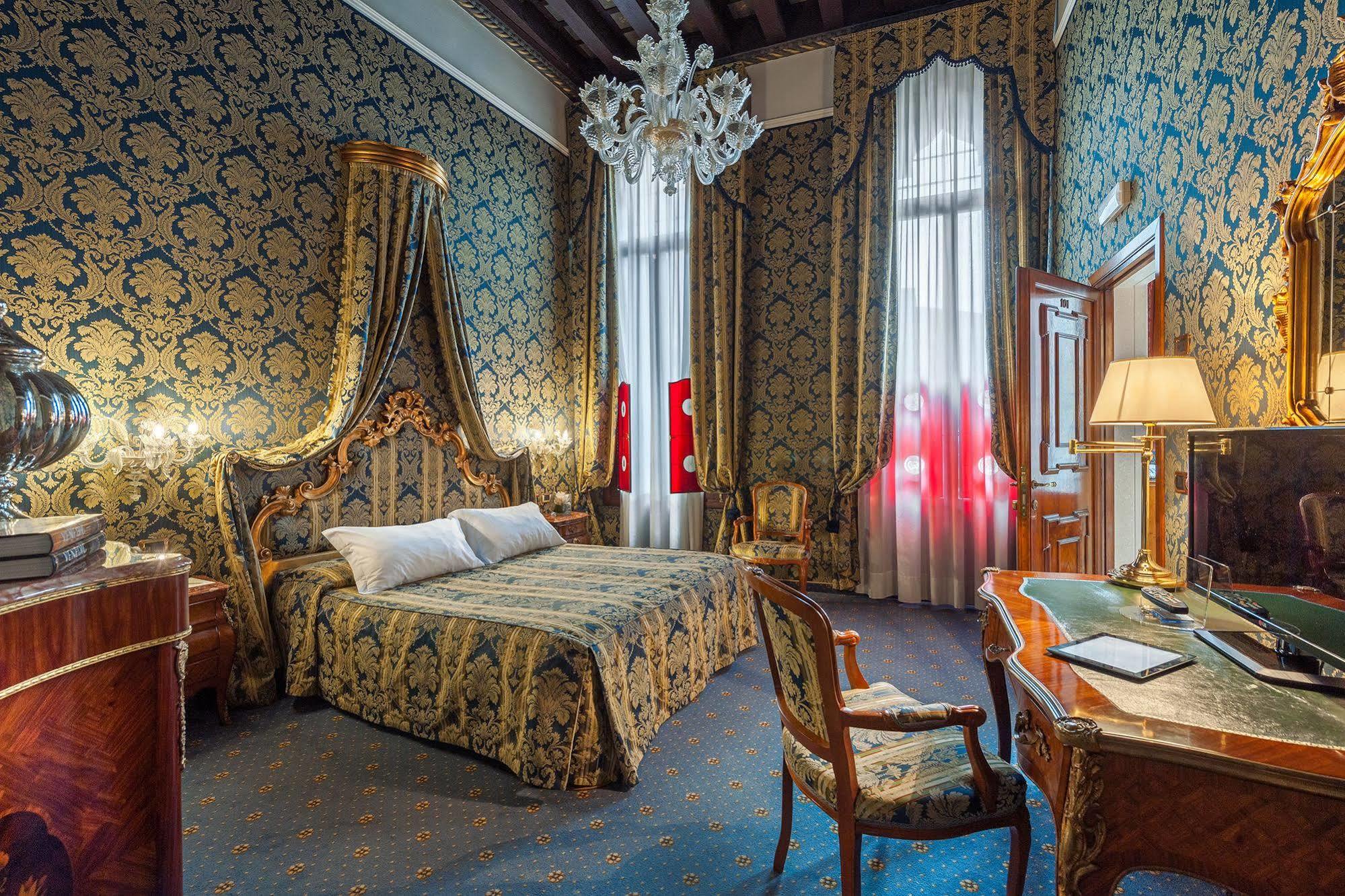 Al Ponte Antico Hotell Venedig Exteriör bild